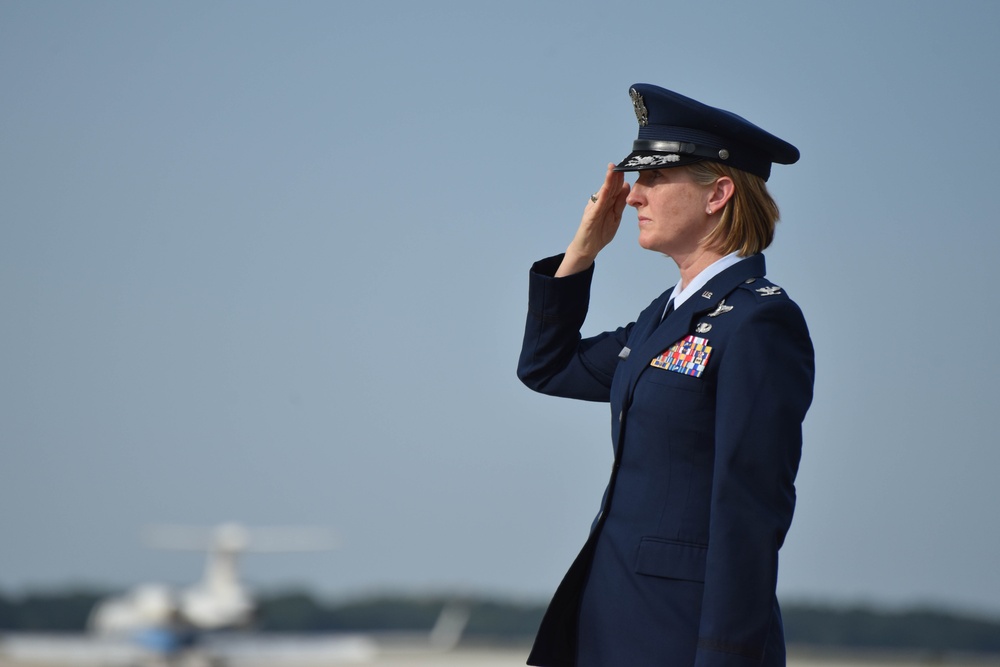 89 AW commander conducts her first solo presidential greet