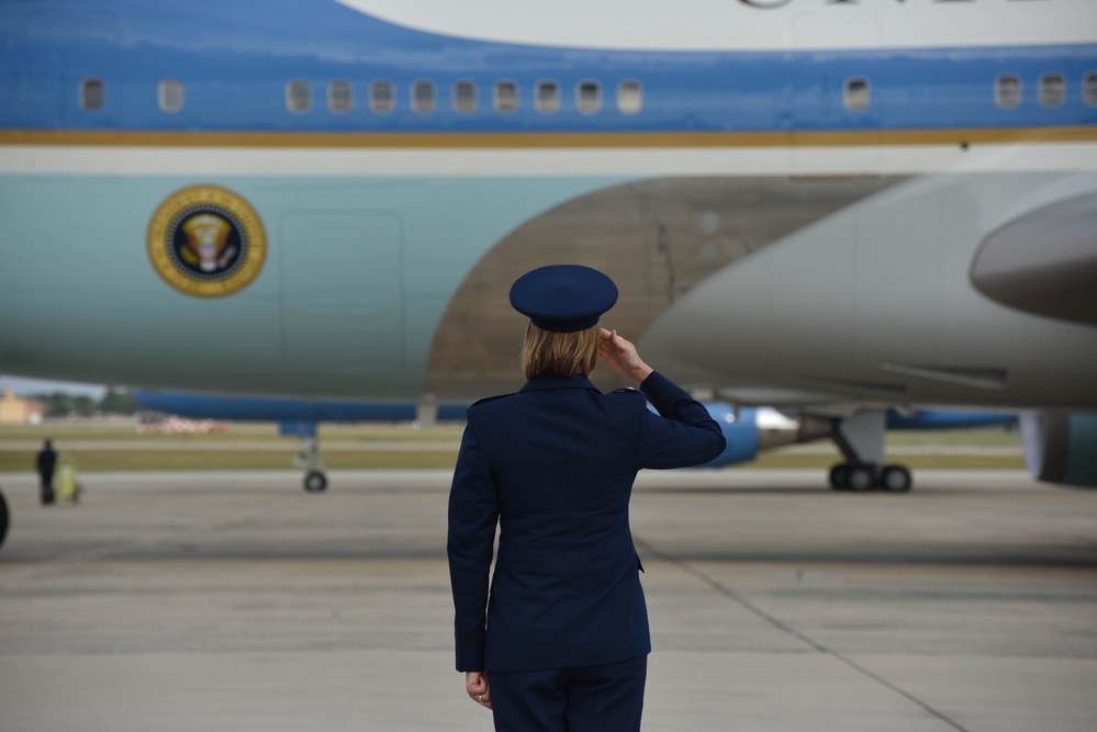 89 AW commander conducts her first solo presidential greet