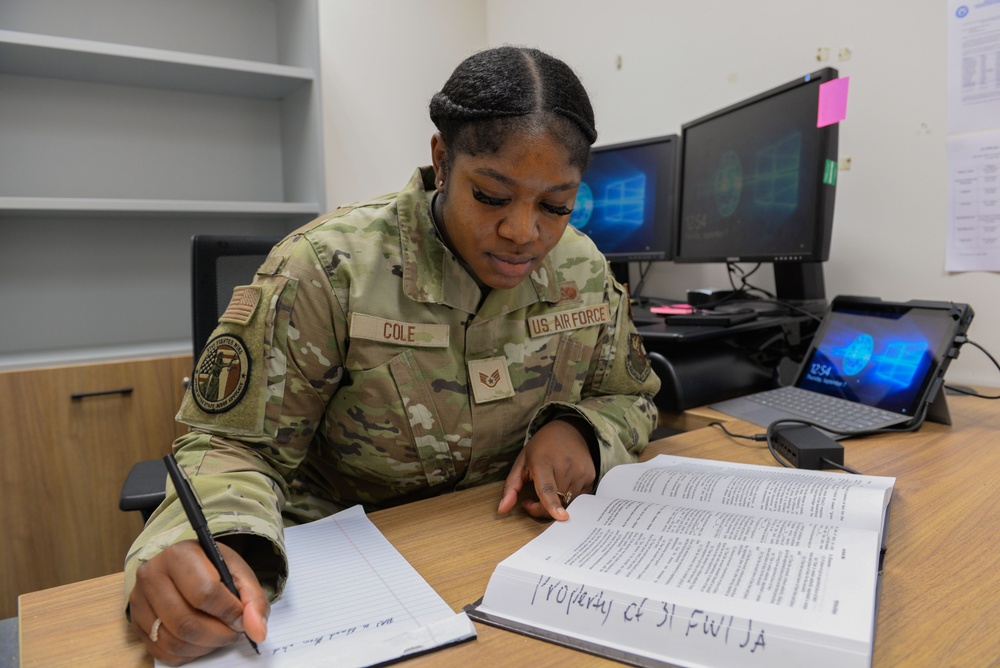 Wyvern Warrior of the Week: SSgt. Kadijah Cole, 31 FW/JA