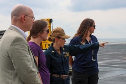 NASA Chief Scientist Visits George Washington