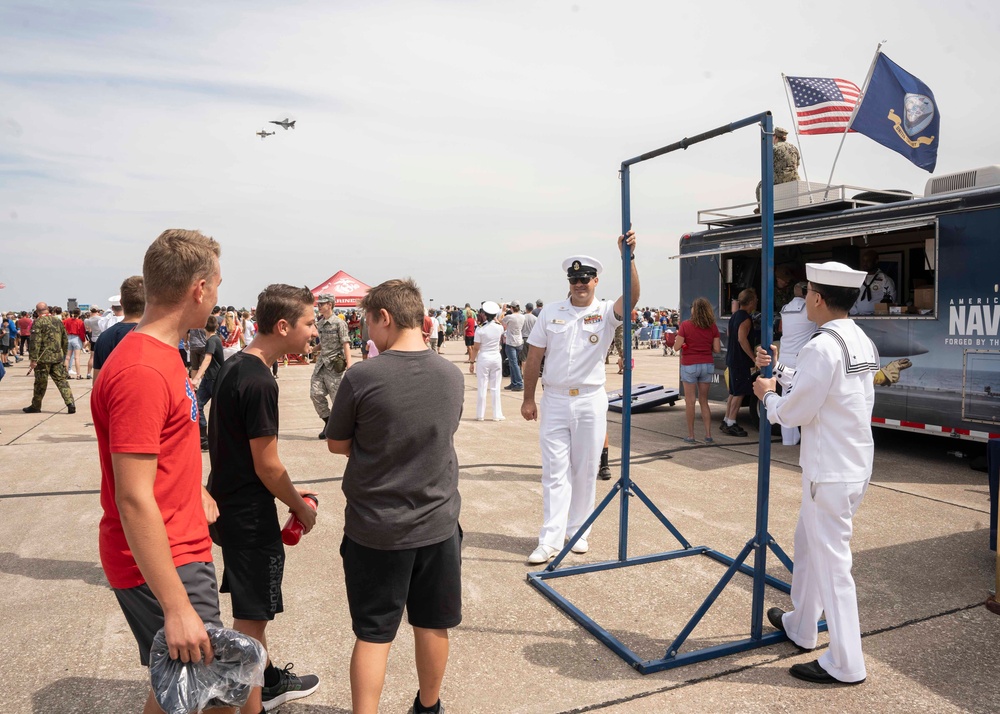 DVIDS - Images - Navy Week Lincoln Nebraska [Image 12 of 22]