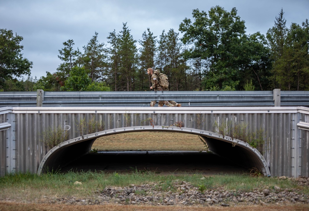 Soldiers Compete in Ruck March