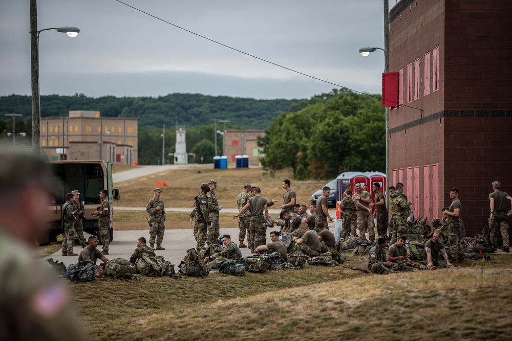 Soldiers Compete in Ruck March