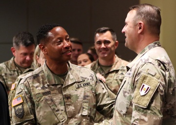 One-of-a-kind US Army expeditionary medical laboratory welcomes new commander