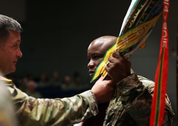 One-of-a-kind US Army expeditionary medical laboratory welcomes new commander