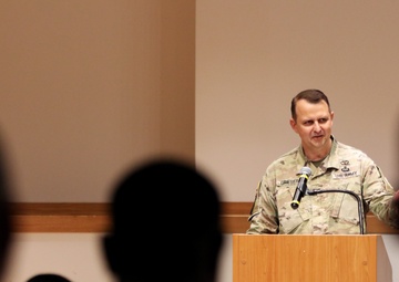 One-of-a-kind US Army expeditionary medical laboratory welcomes new commander
