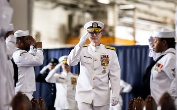 Sobeck Takes Command of Military Sealift Command as Wettlaufer Retires