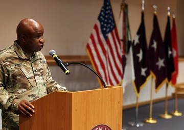 One-of-a-kind US Army expeditionary medical laboratory welcomes new commander