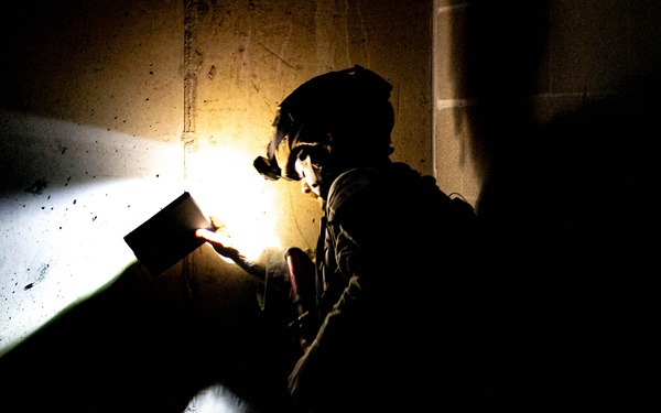 Soldiers Compete in CBRN Event