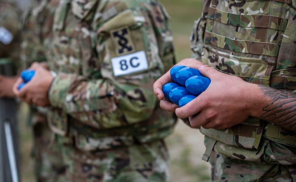 Soldiers Compete Grenade Launchers