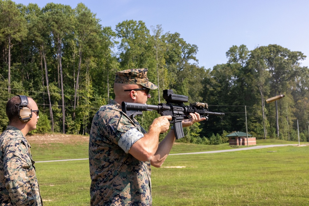 Marines With Marine Corps Security Forces Regiment train with Smart Shooter sight