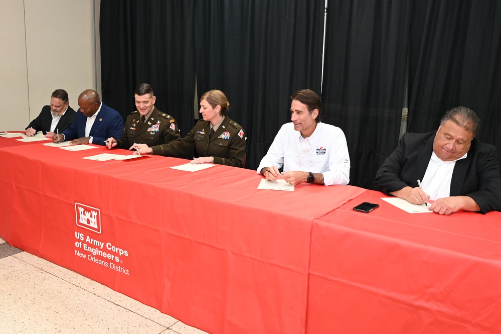 Corps of Engineers signs partnership agreement for Houma Navigation Canal Deepening Project