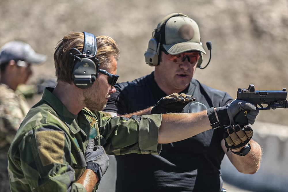 10th SFG (A) combat dive team requalifies on dive skills