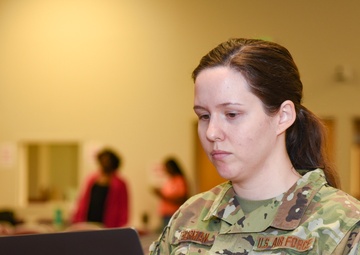 117 ARW Members Receive Resume Writing Training
