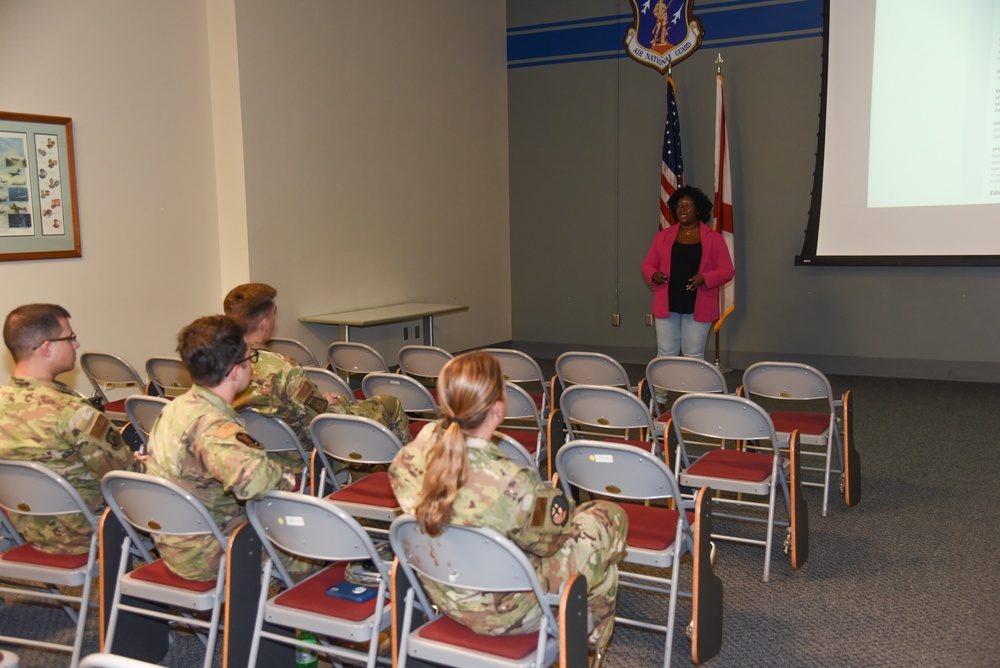 117 ARW Members Receive Resume Writing Training