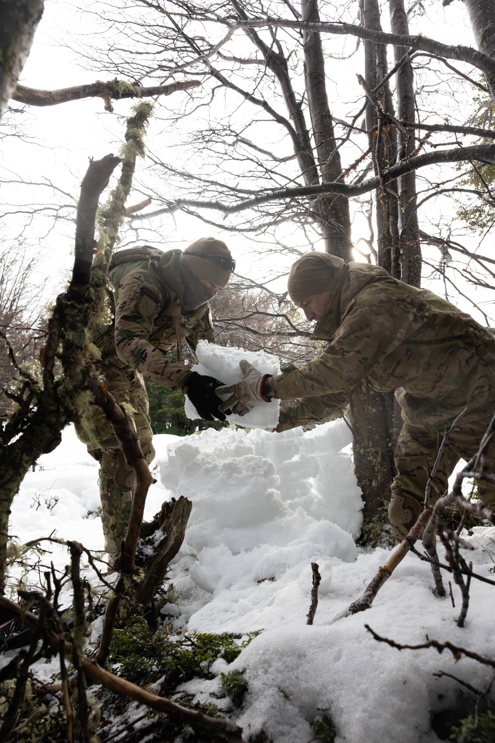 1st Battalion, 4th Marines; Chilean naval infantry build snow shelters