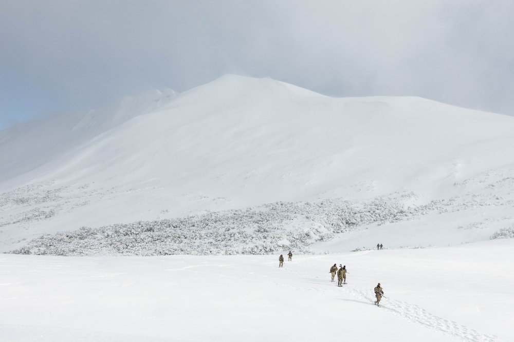 1st Battalion, 4th Marines; Chilean naval infantry climb Mount Tarn