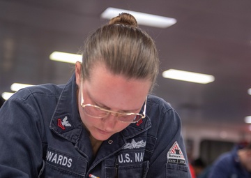 Boxer Sailors Put Their Knowledge to the Test