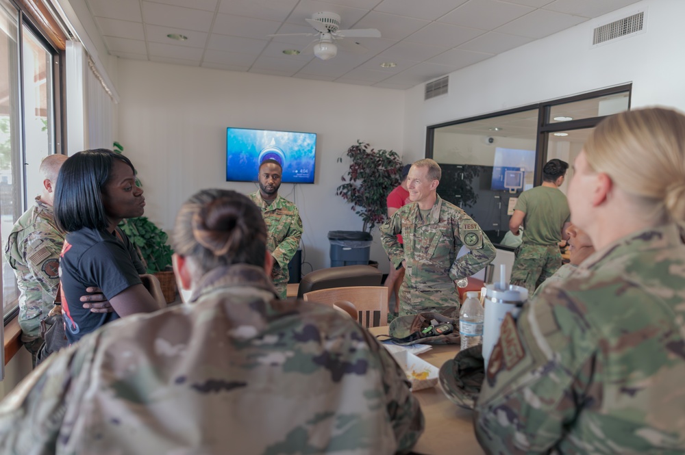 412th Test Wing kicks off 49ers vs. Rams Monday Night Football matchup with  roaring flyover > Edwards Air Force Base > News