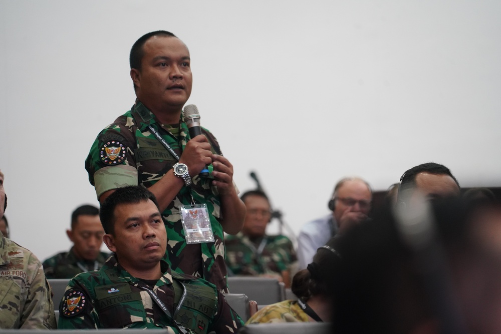 Two Teams from the exercise Combined Joint Task Force Super Garuda Shield present proposed Courses of Action (COA)