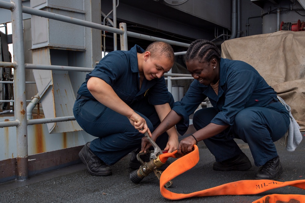 Sailors Perform Maintenance