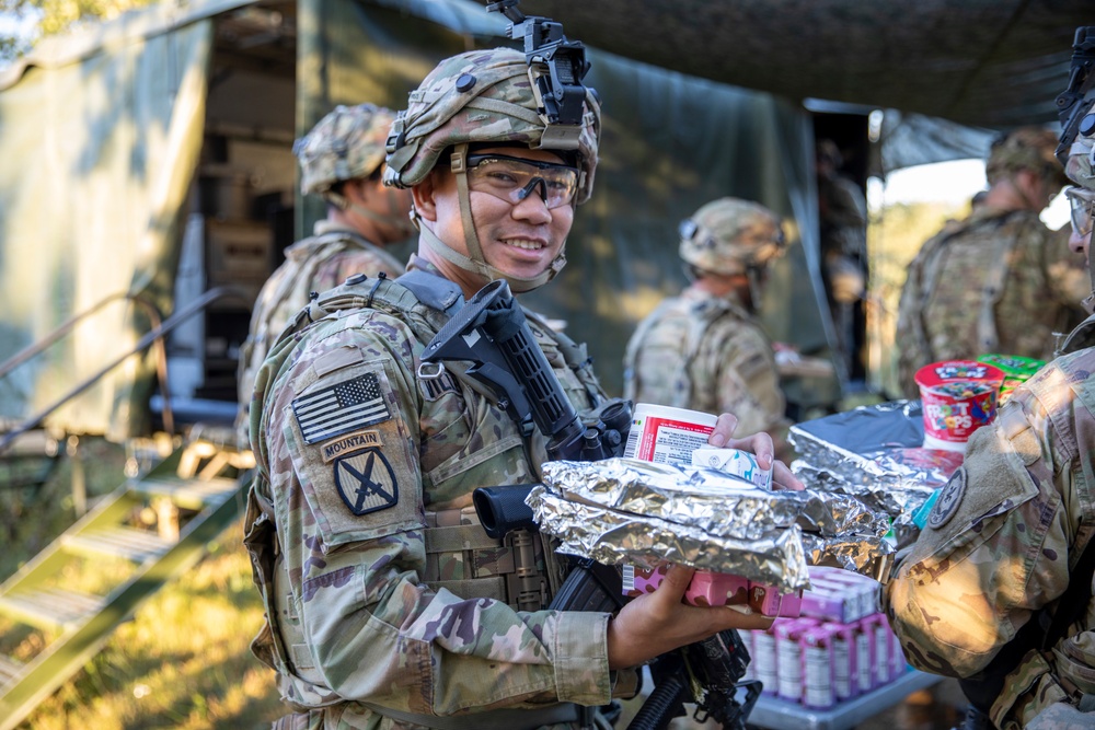 Army field cooks fuel up Soldiers to stay ready at Saber Junction 23