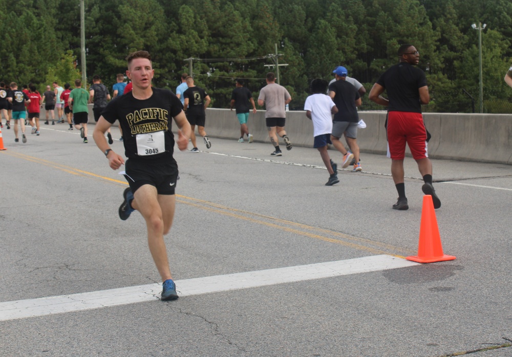 Community comes together for the 2023 Run for the Fallen