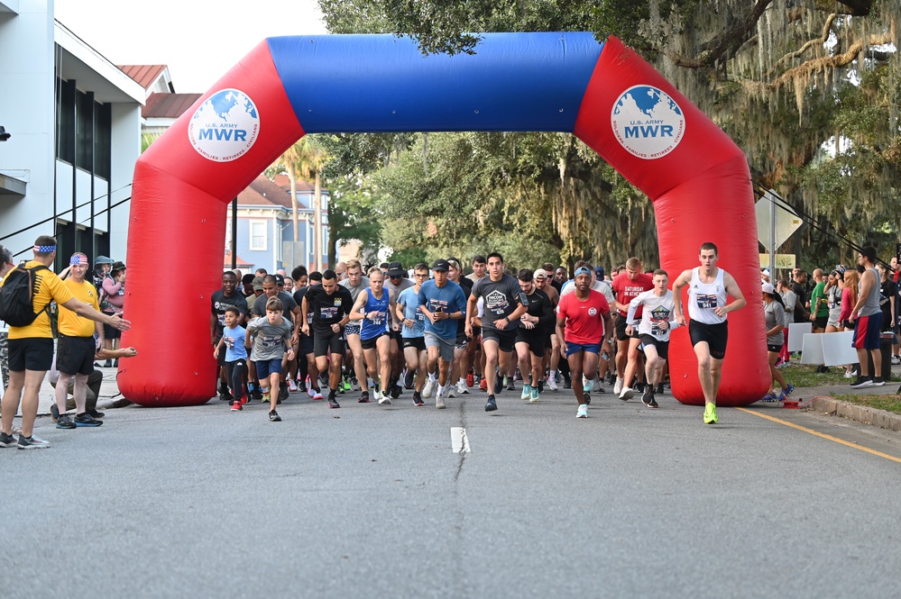 165th Airlift Wing participates in the Patriot Day 5K Run