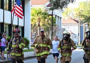 165th Airlift Wing participates in the Patriot Day 5K Run