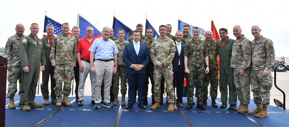 Czech leaders thank Nebraska families for World War II Veterans roles in liberation