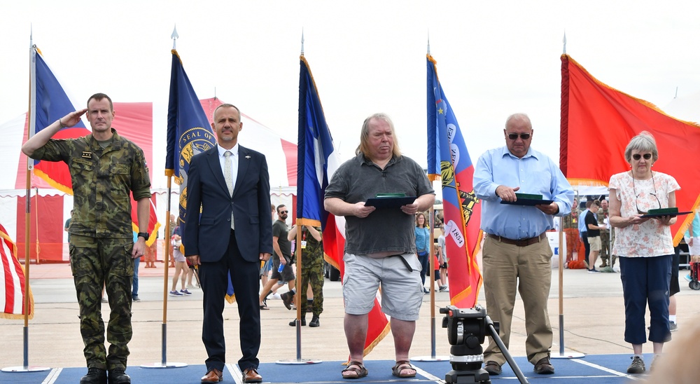 Czech leaders thank Nebraska families for World War II Veterans roles in liberation