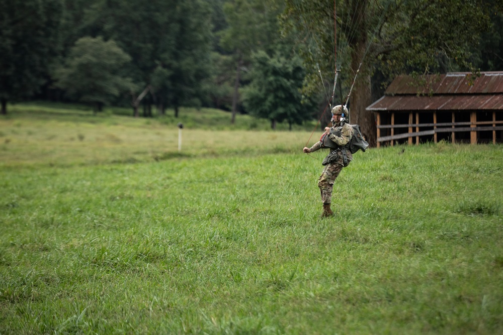 5th Ranger Training Battalion Stringer DZ Jump