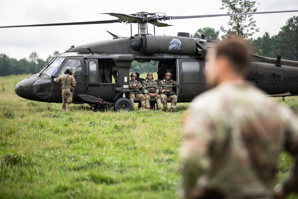 5th Ranger Training Battalion Stringer DZ Jump