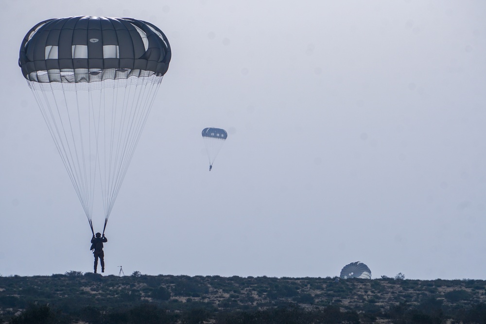 Texas Army National Guard conducts airborne jump into Bright Star 23