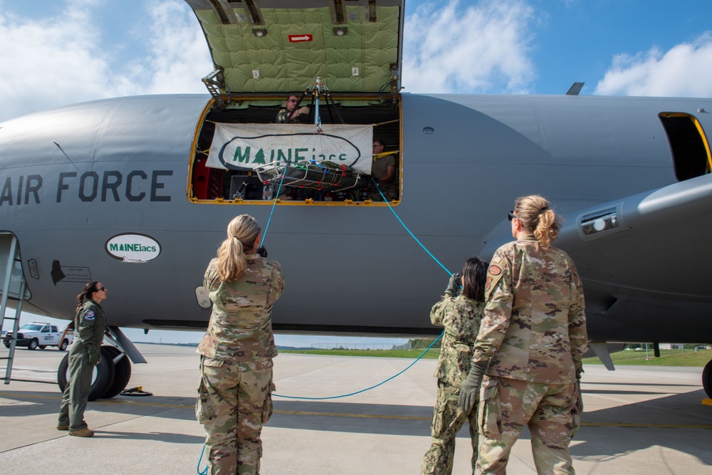 492nd and 101st Collaborate On Joint Exercise