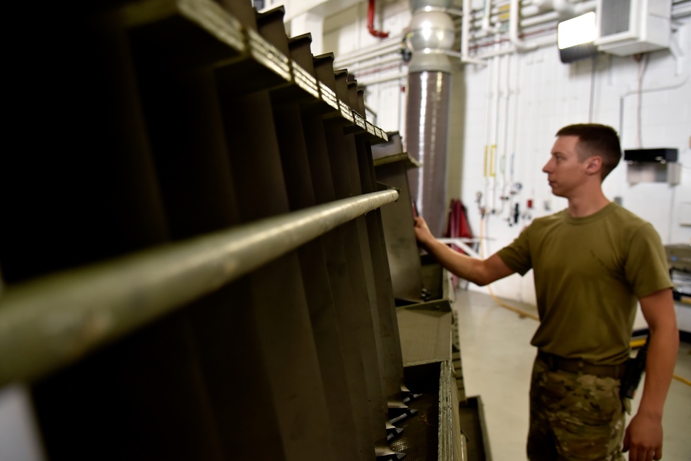 117th Maintenance Group ensure Wing’s ability to provide worldwide aerial refueling