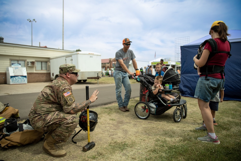 Army Recruiters at the State Fair