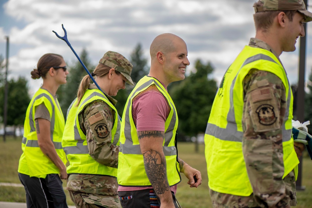 Air National Guard Keeps the Streets Clean