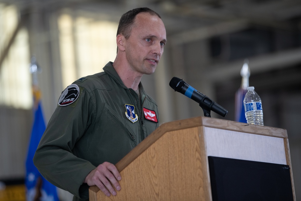 The 192nd Wing welcomes Lange as new commander