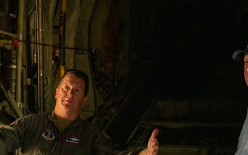Senator Schmitt visits the 139th Airlift Wing