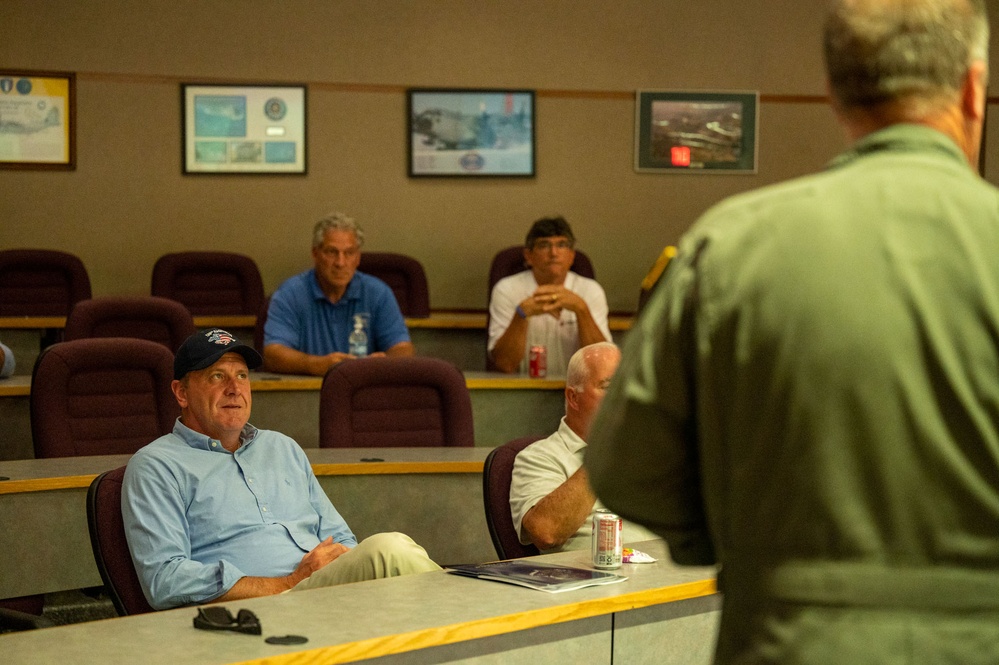 Senator Schmitt visits the 139th Airlift Wing