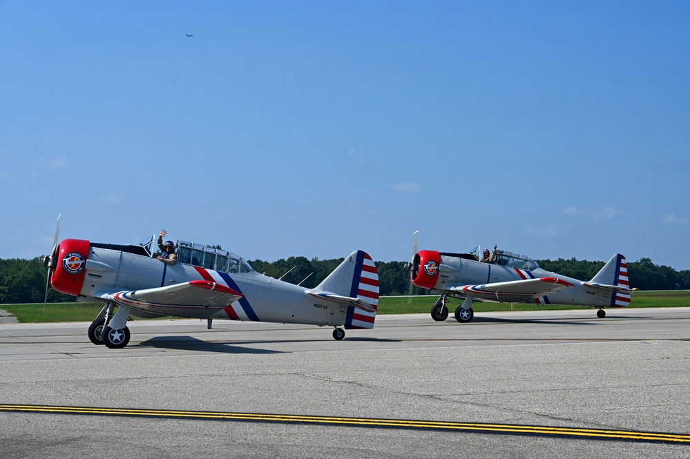 Thunder Over New Hampshire Warbird Thunder Flying Team