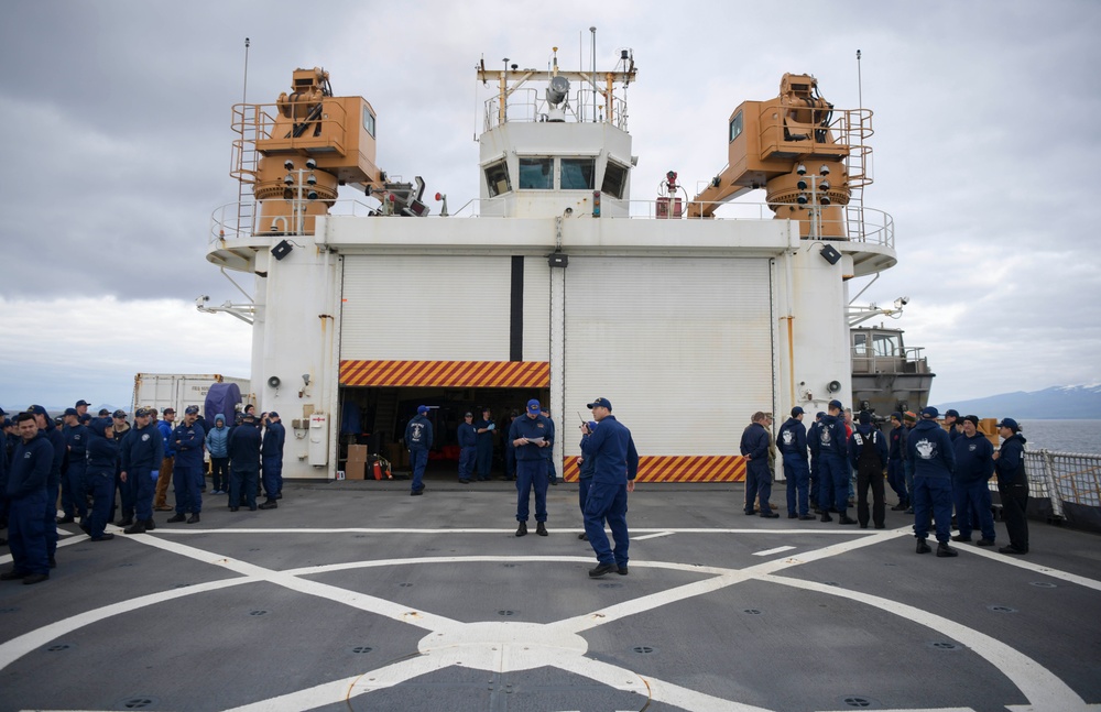 U.S. Coast Guard Cutter Healy conducts science missions