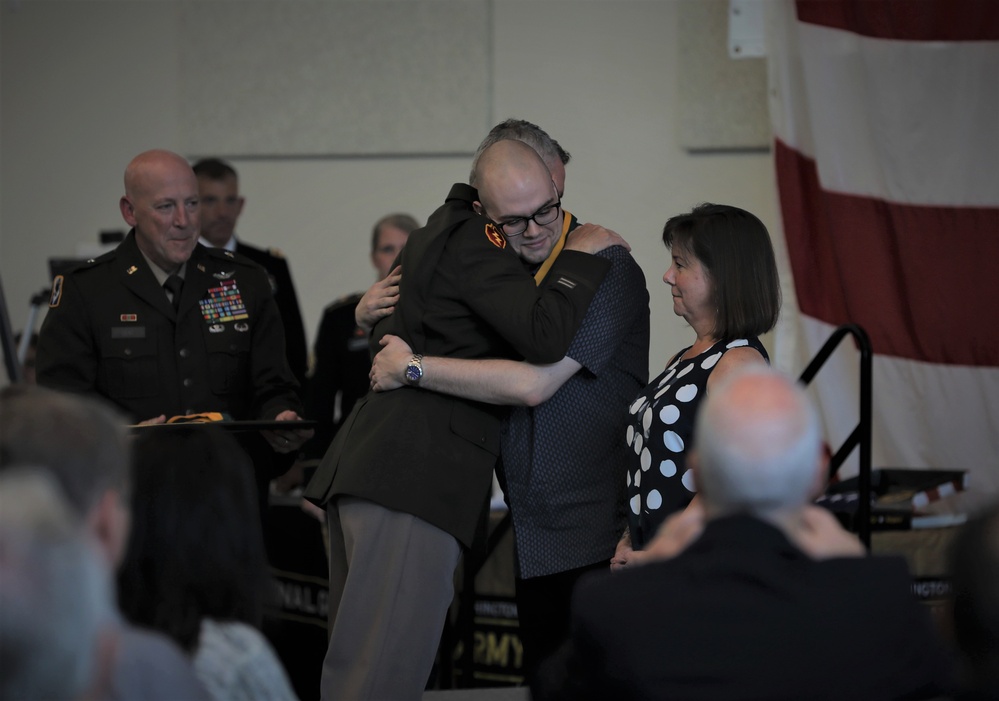 Washington National Guard Command Chief Warrant Officer retires after forty years of service