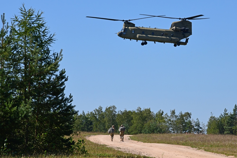 4-319th AFAR Airborne Operations