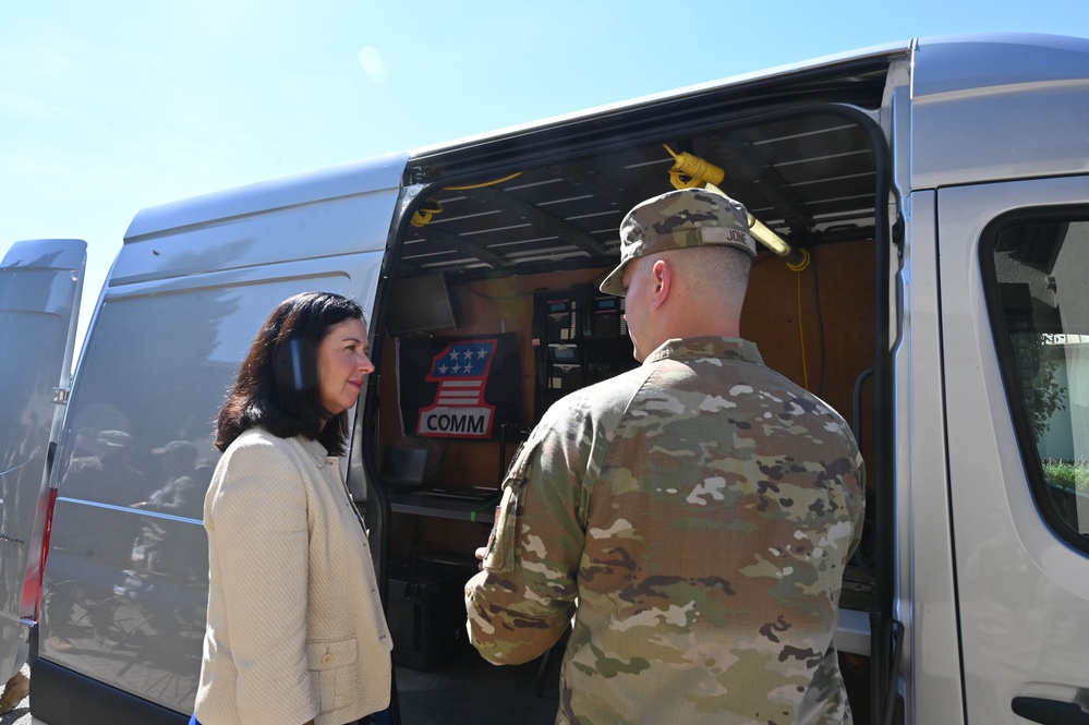 DVIDS - Images - The Honorable Kristyn Jones Visits With The 435th Air ...