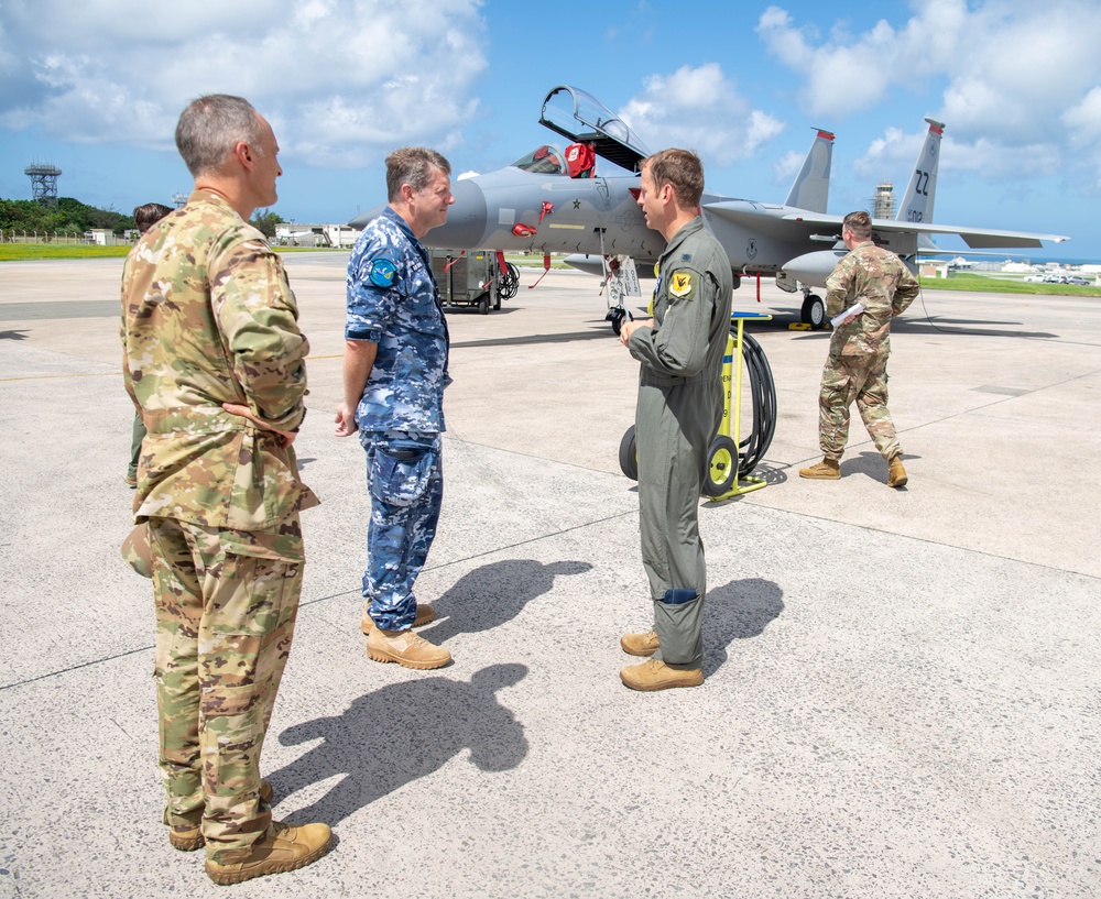 RAAF Air Vice-Marshal visits Kadena