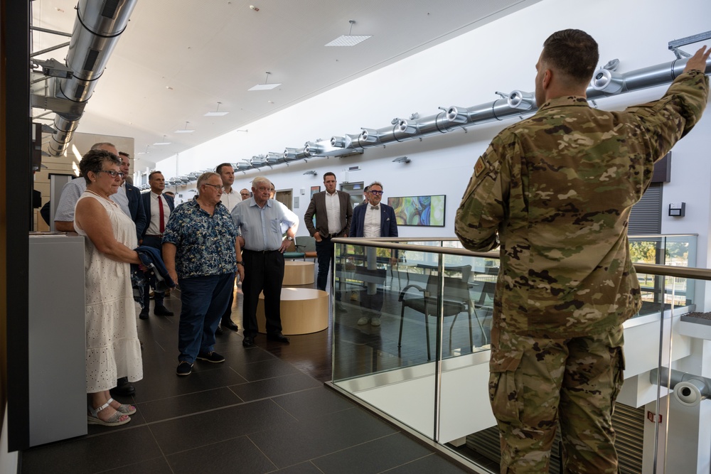 Spangdahlem holds information forum for local German leaders