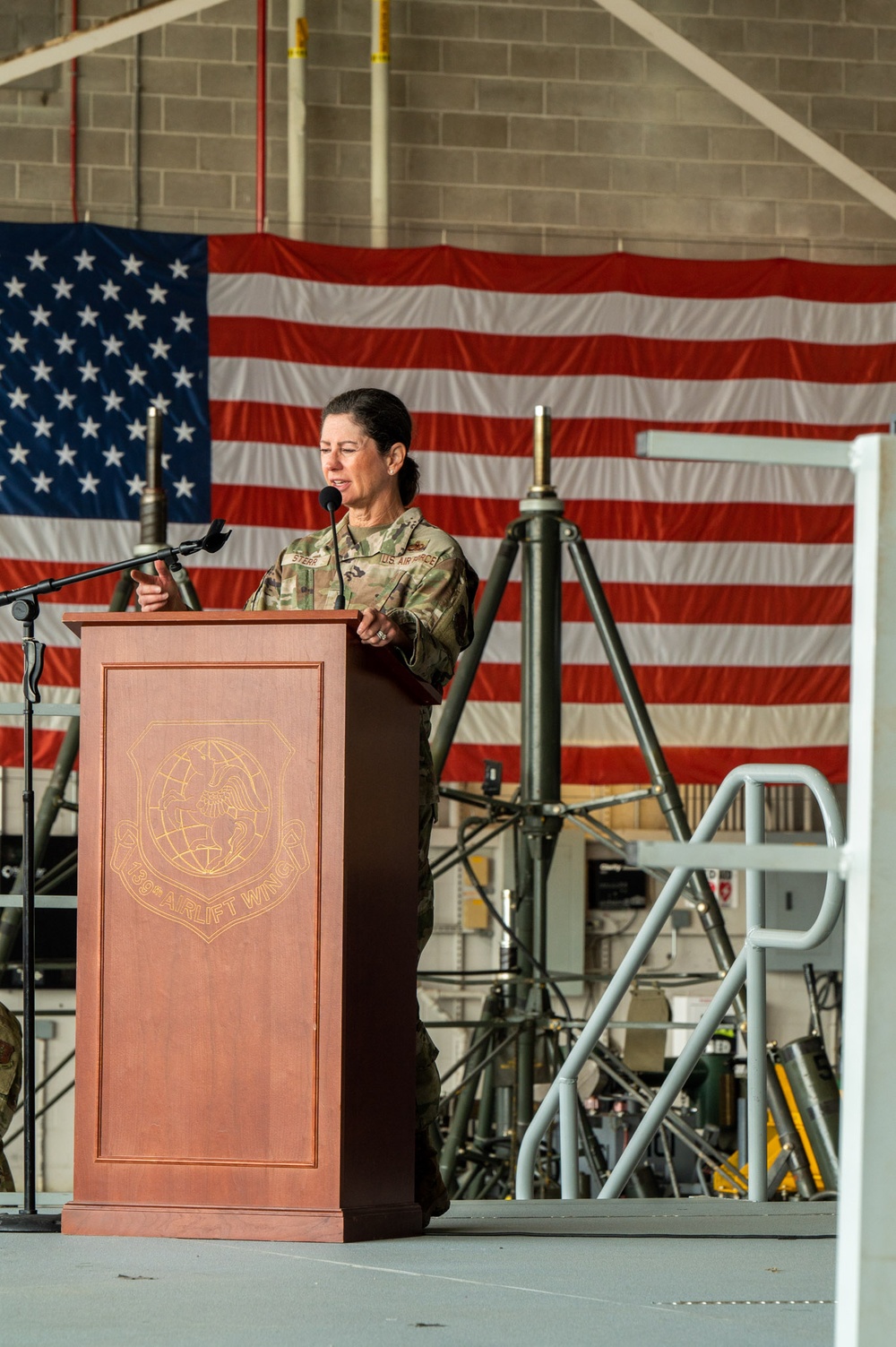 Airmen receive awards from state leadership