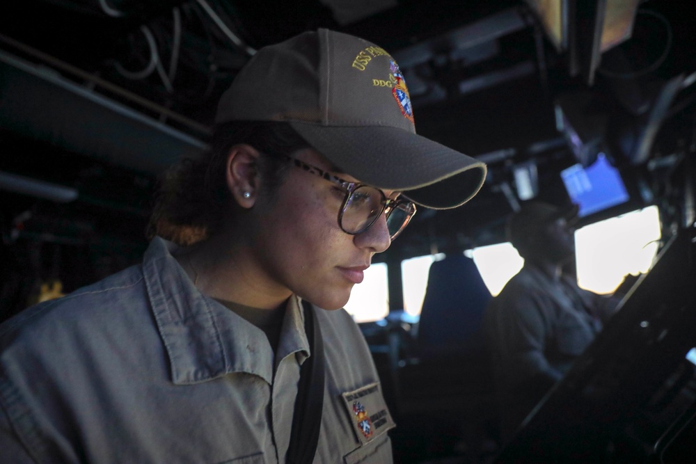 USS Paul Ignatius Departs Rostock, Germany